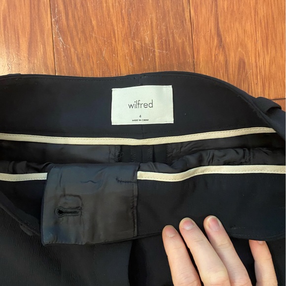 Aritzia Babaton tie front short - Picture 5 of 6